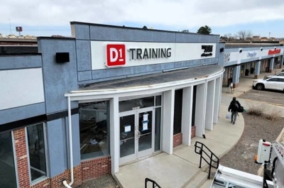 Custom channel letters and graphics Photo